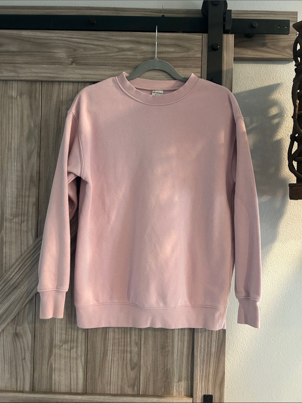 No Boundaries Light‎ Pink Crewneck Sweatshirt